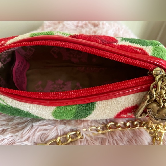 JUICY COUTURE Y2K Vintage Very Rare Cherry Barrel Bag🍒 - Picture 13 of 15